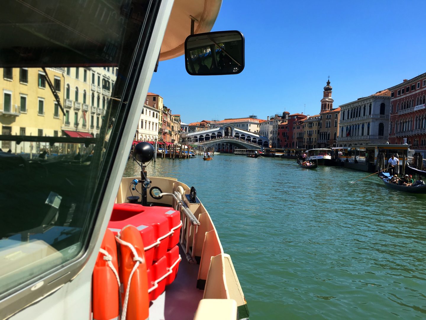 rialto from taxi